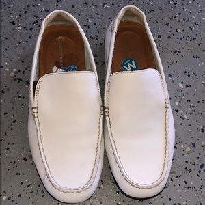 Pristine Rockport  White Leather Shoes - Men 9.5